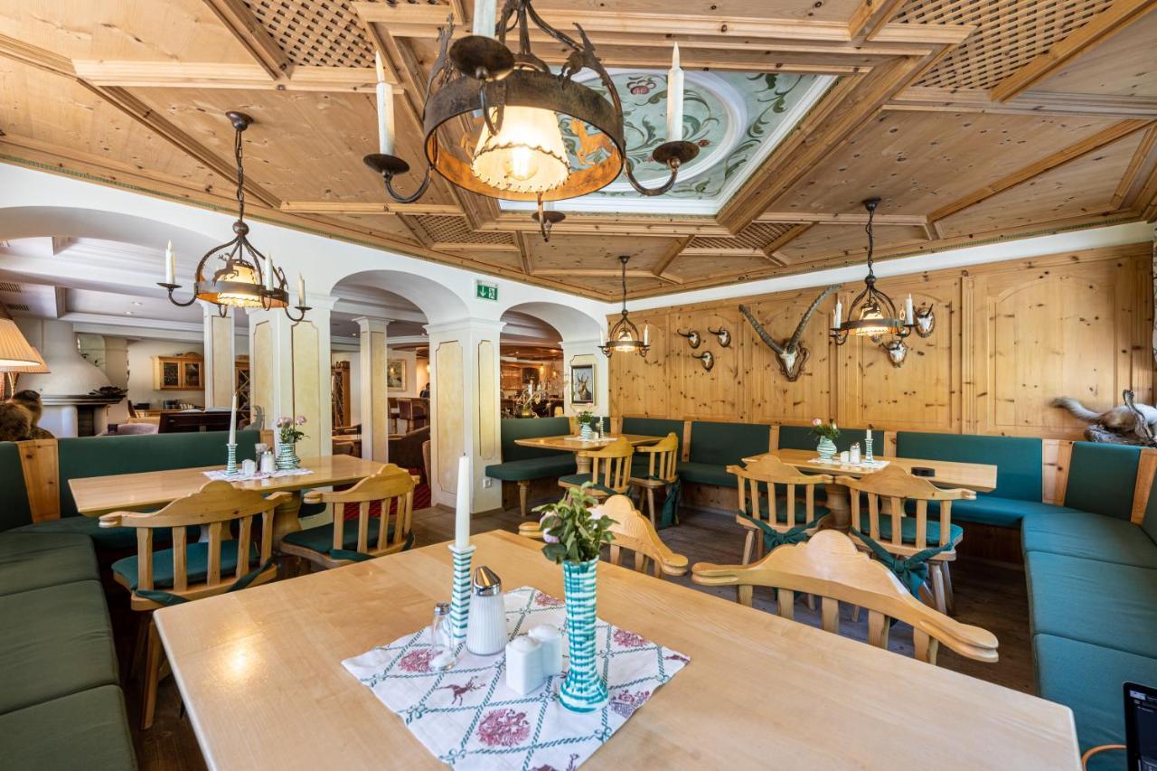 Hotel Gletscherblick Sankt Leonhard im Pitztal Esterno foto