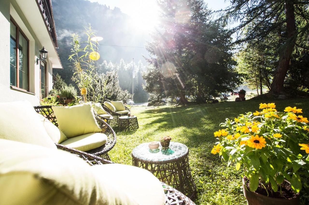 Hotel Gletscherblick Sankt Leonhard im Pitztal Esterno foto