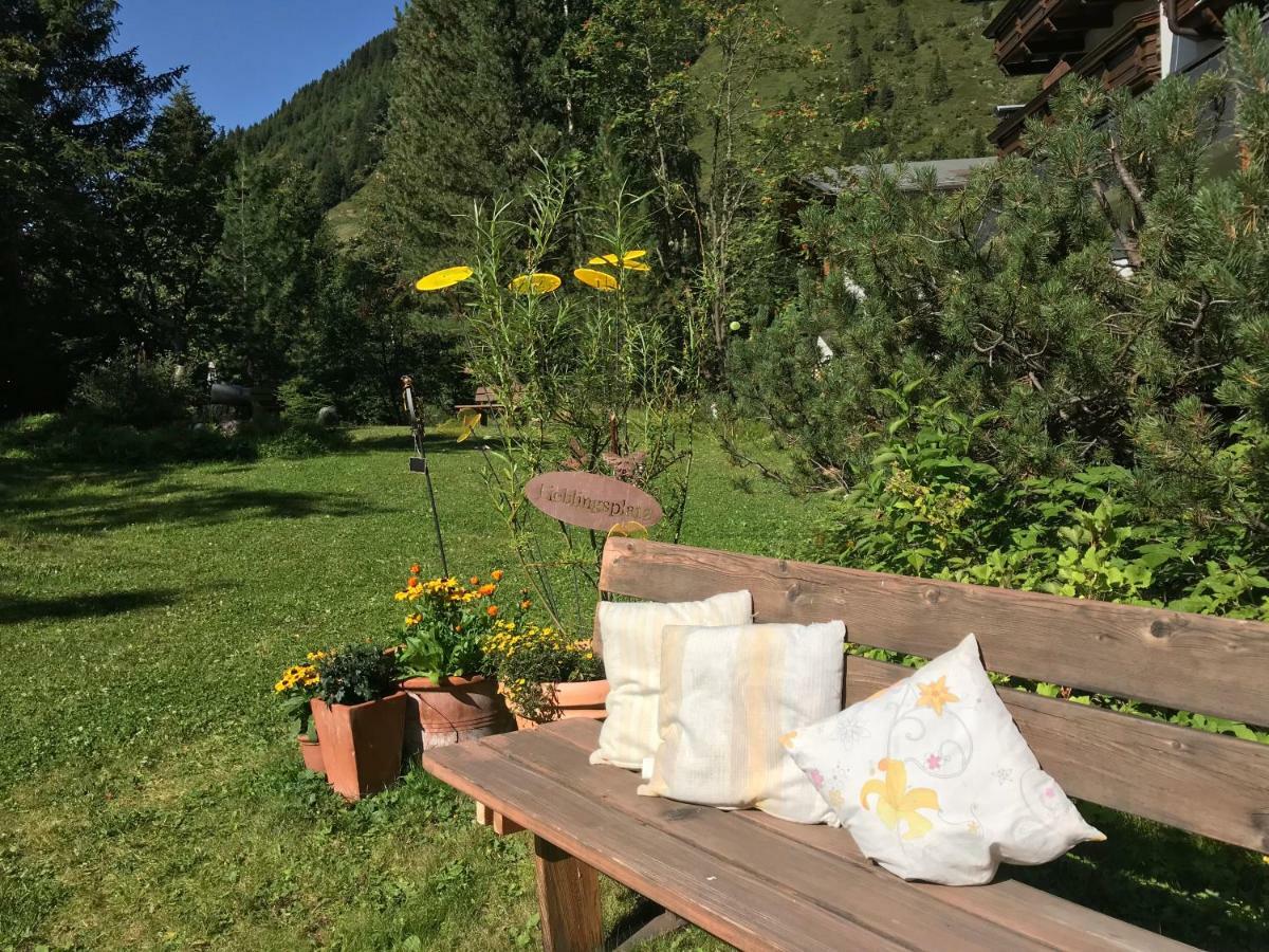 Hotel Gletscherblick Sankt Leonhard im Pitztal Esterno foto